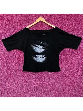 Beyoncé's Blue Ivy Carter (BIC) Loose Crop Large